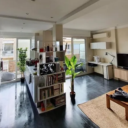 T2 Meuble Moderne, Dernier Etage Ascenseur, Centre Ville, Calme, Terrasse Sud Et Climatisation 公寓 尼斯